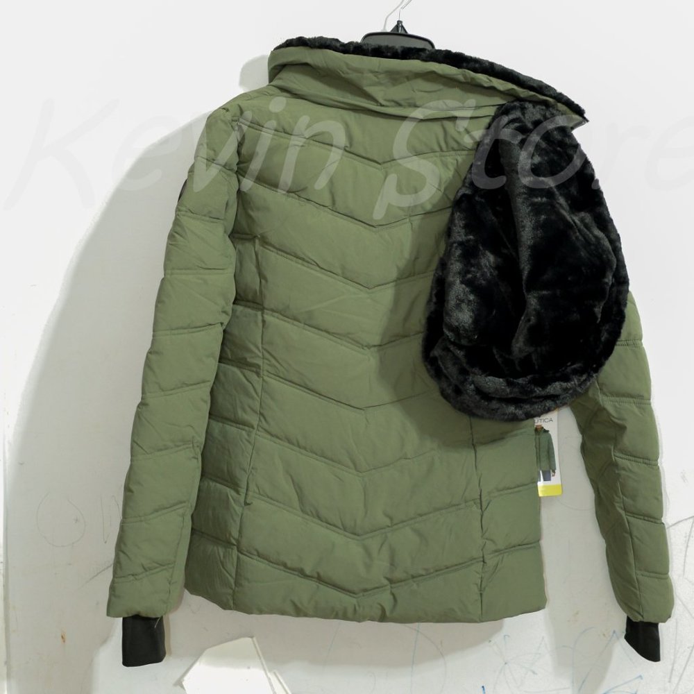 Nautica Ladies’ Puffer Jacket - Picture 5 of 5